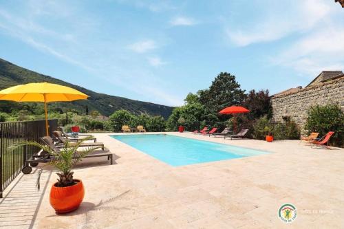 Gite les Oliviers - Le Domaine du Viticulteur - St Maurice d Ibie