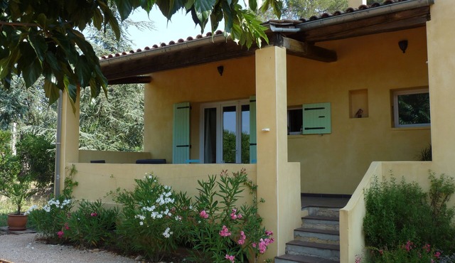 Gite Linaye in the Sainte Baume massif