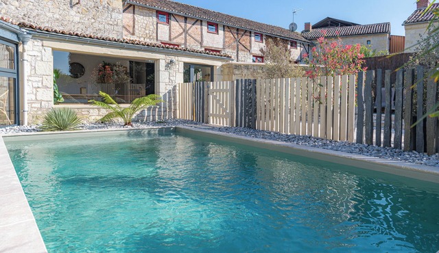 Gite Lunaben - Stone house with swimming pool