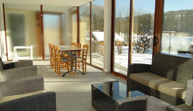 Gite Lys Montagnes du Jura with Spa Sauna river