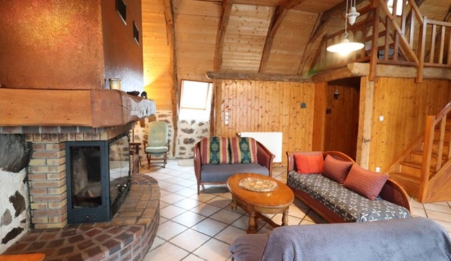 Gite Mandailles-Saint-Julien, 3 bedrooms, 6 persons