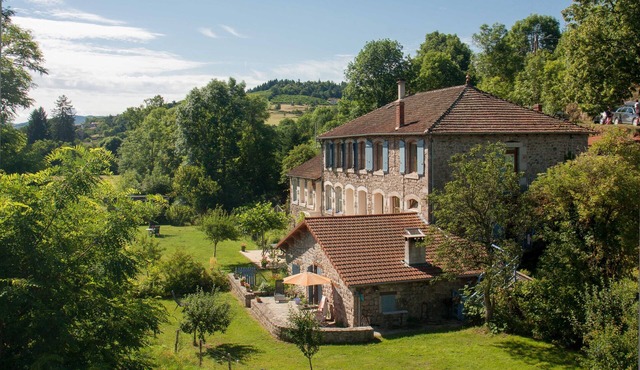 Gite Marguerite , Domaine Le Massoir in former silk factory.