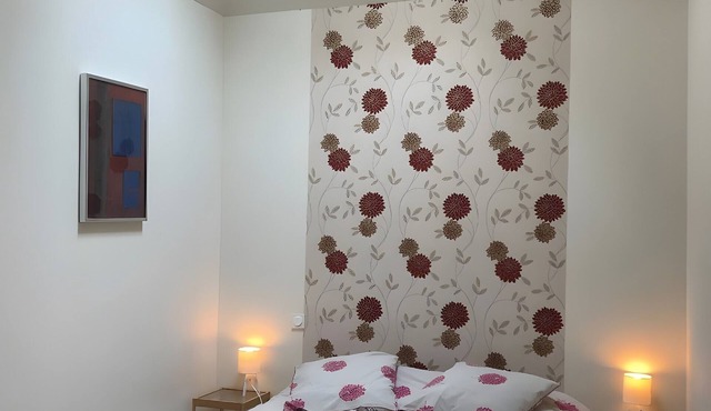 Gîte Mascaret: Holiday Home with Shared Pool, Wi-Fi, and Air Conditioning