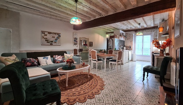 Gite Meung-sur-Loire, 3 bedrooms, 8 persons