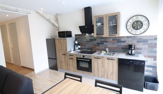 Gite Naucelles, 2 bedrooms, 4 persons