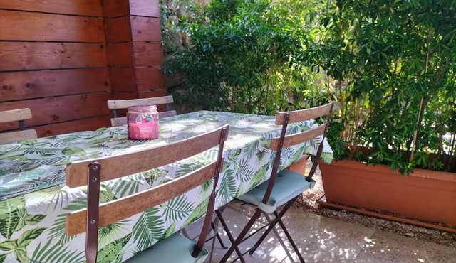 GITE NEAR AIX-EN-PROVENCE