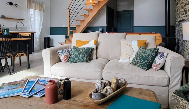 Gîte Nolwenn easy access on ground floor, pets welcome, 15 min from beaches