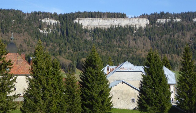 Gite of 80 m2 for 6-7 people, located on the first floor of a detached house