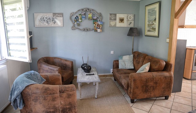 Gite of step in burgundy ideally placed between north/south