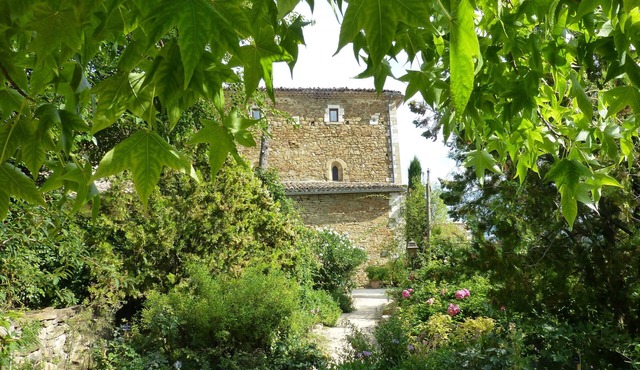 GITE OF THE ABBEY OF VALSAINTES