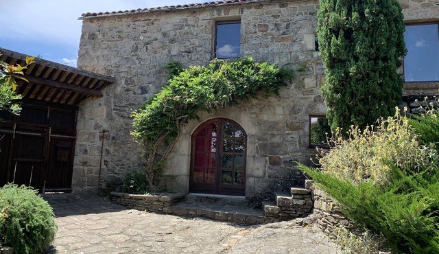 Gîte on the border of Ardèche and Cévennes for 4- 8 people