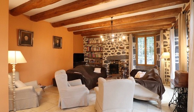 Gite Paulhac, 5 bedrooms, 12 persons