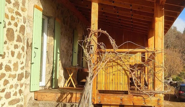 Gite Plénitude Nature & Soins for 1 to 8 people. A place to recharge your batteries