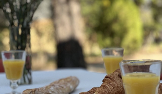 Gite Pour 4 Personnes Avec Piscine et vue sur la Vallée de L'orb