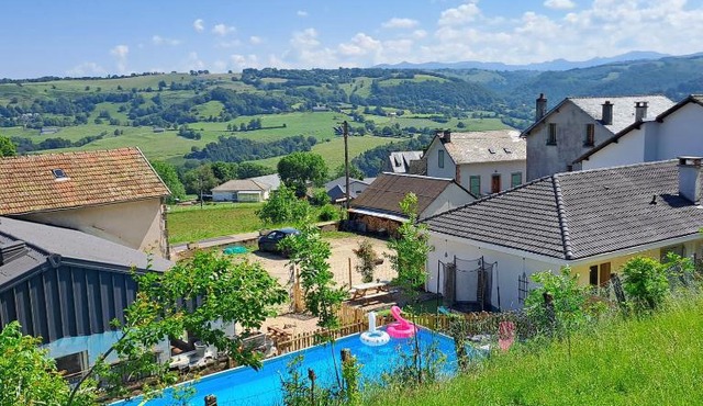 Gite puy Chavaroche met uniek uitzicht