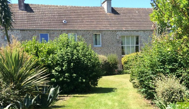 Gite Réville, 5 bedrooms, 10 persons