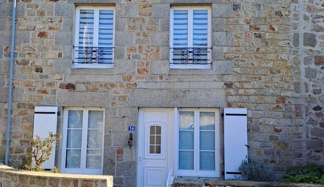 Gite Réville, 2 bedrooms, 4 persons