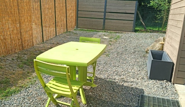 Gîte rental in the Gers countryside with animals