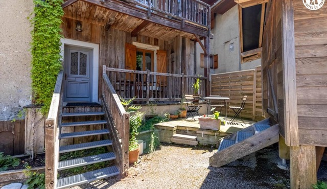 Gite ROSSANAZ - La compagnie du Bourg