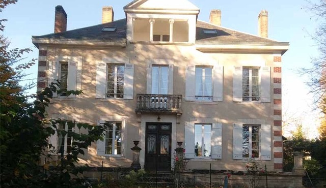 Gite Rouffignac-Saint-Cernin-de-Reilhac, 5 bedrooms, 10 persons
