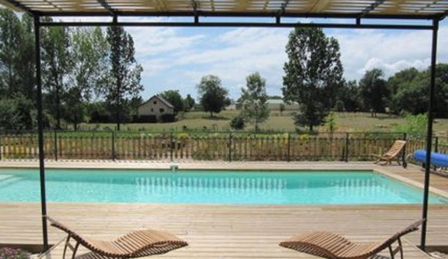 Gite Roussennac, 4 bedrooms, 10 persons