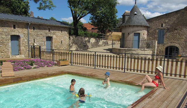Gite Roussennac, 4 bedrooms, 10 persons