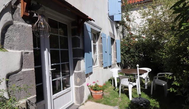 Gite Ruynes-en-Margeride, 2 bedrooms, 4 persons