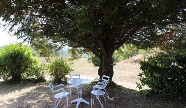 Gite Saint-Étienne-de-Chomeil, 2 bedrooms, 4 persons