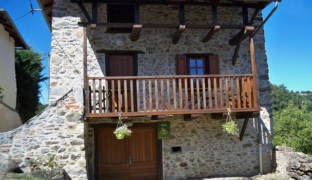 Gite Saint-Étienne-de-Maurs, 1 bedroom, 3 persons