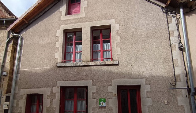 Gite Saint-Benoît-du-Sault, 3 bedrooms, 6 persons