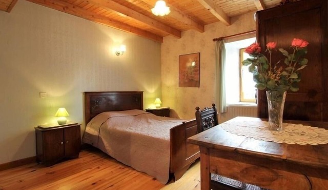 Gite Saint-Cirgues, 3 bedrooms, 6 persons