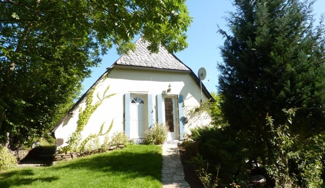 Gite Saint-Paul-de-Salers, 2 bedrooms, 4 persons