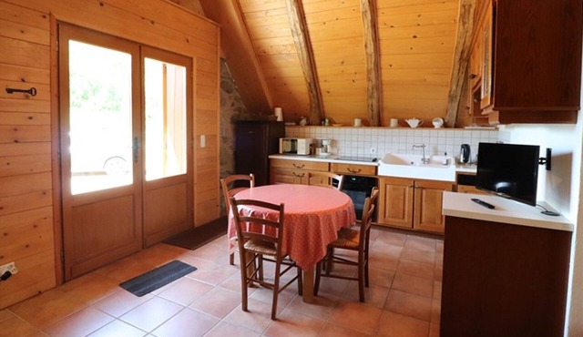 Gite Saint-Paul-de-Salers, 2 bedrooms, 4 persons