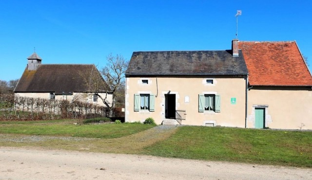 Gite Saint-Sauvier, 2 bedrooms, 6 persons