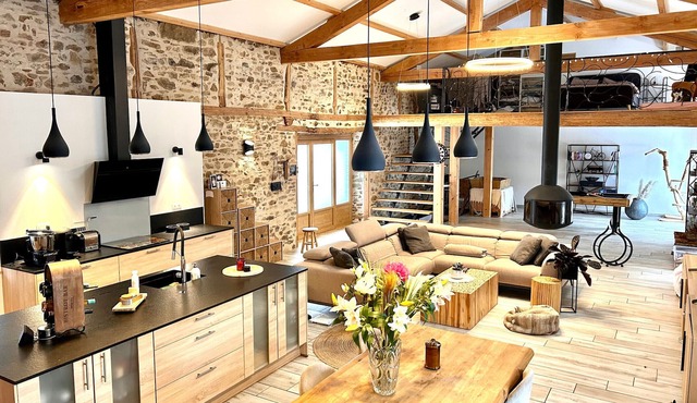 Gite Saint-Vert, 4 bedrooms, 12 persons