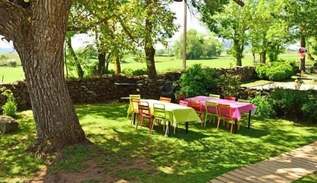 Gite Solignac-sur-Loire, 4 bedrooms, 14 persons