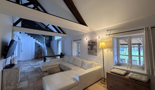 Gite Souvigny, 6 bedrooms, 13 persons