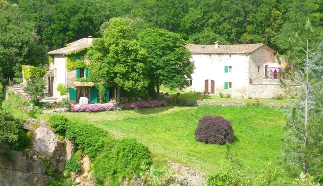 Gite surrounded by waterfalls and springs