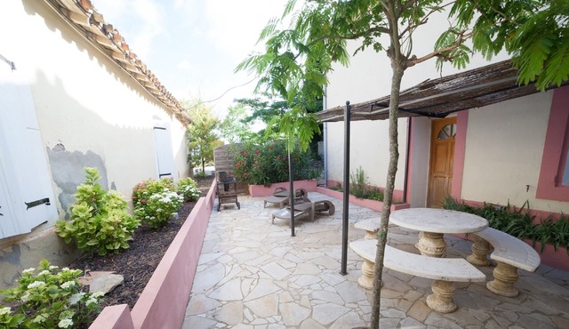 Gîte Syrah for 6 people in the heart of the vineyard