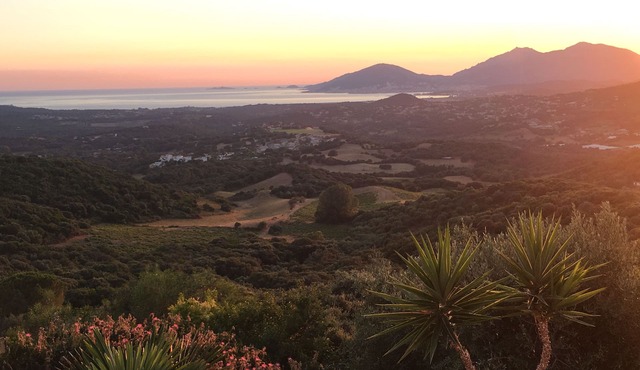 Gite T3, new, breathtaking sea view, swimming pool, near Porticcio