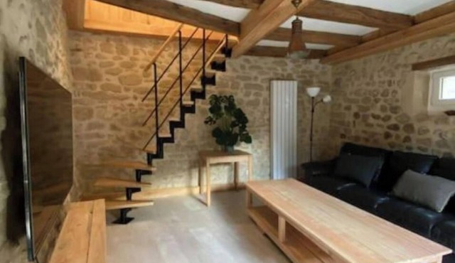 Gîte : The old building.