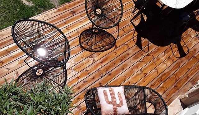 GITE "THE POT OF WINE" in the heart of Beaujolais