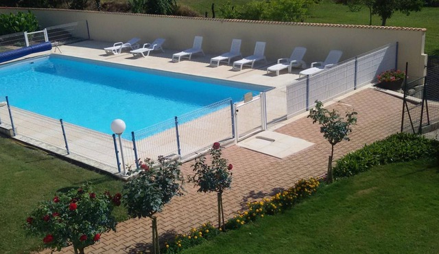 Gite Touvre, 2 bedrooms, 4 persons