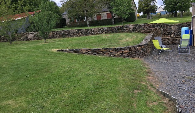 Gite Ty Mereuri in a green, quiet