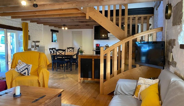 Gite - typical Breton farmhouse with swimming pool