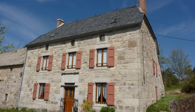 Gite Val-d'Arcomie-Saint-Just, 4 bedrooms, 10 persons