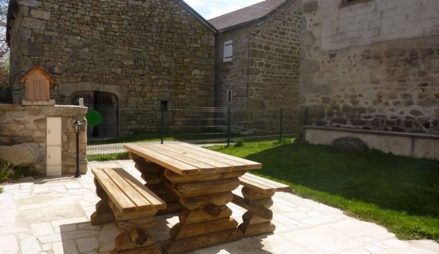 Gite Val-d'Arcomie-Saint-Marc, 2 bedrooms, 4 persons