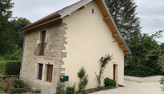 GITE VALLEE OF THE OLD DISTILLERY RENT