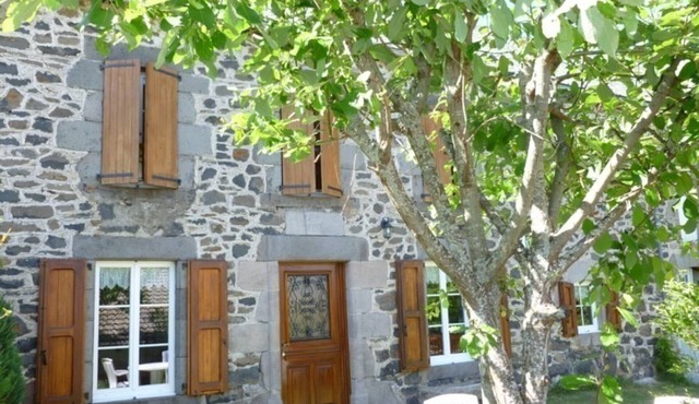 Gite Valuéjols, 4 bedrooms, 10 persons