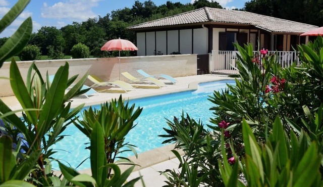 gite with garden private swimming pool and tennis court